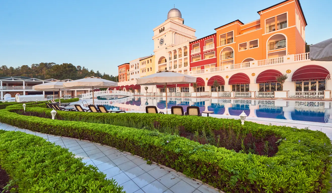 Bulgari Hotels & Resorts