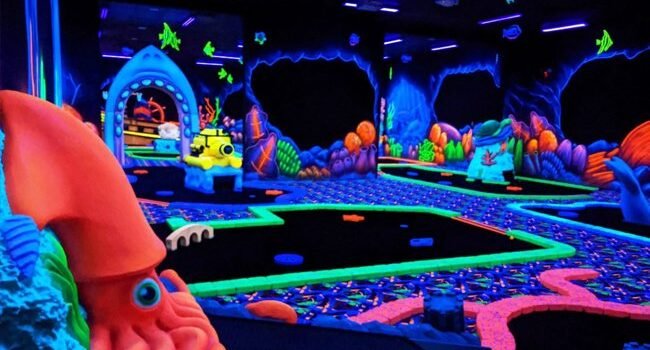 3D Blacklight Minigolf Dubai Overview