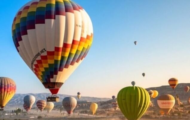 Exotic Sunrise With Balloon Flights From Abu Dhabi